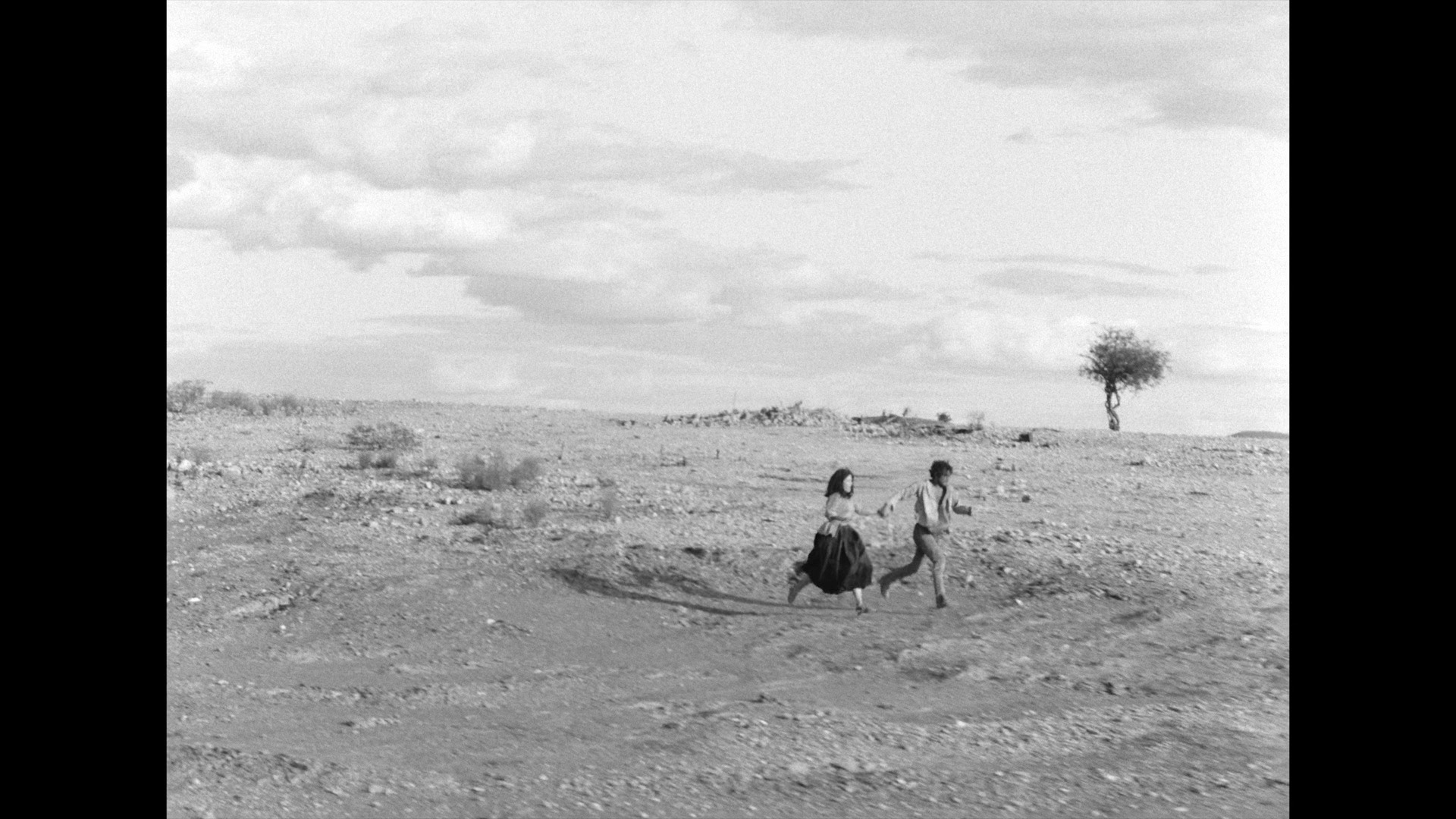 Screen capture from Black God, White Devil