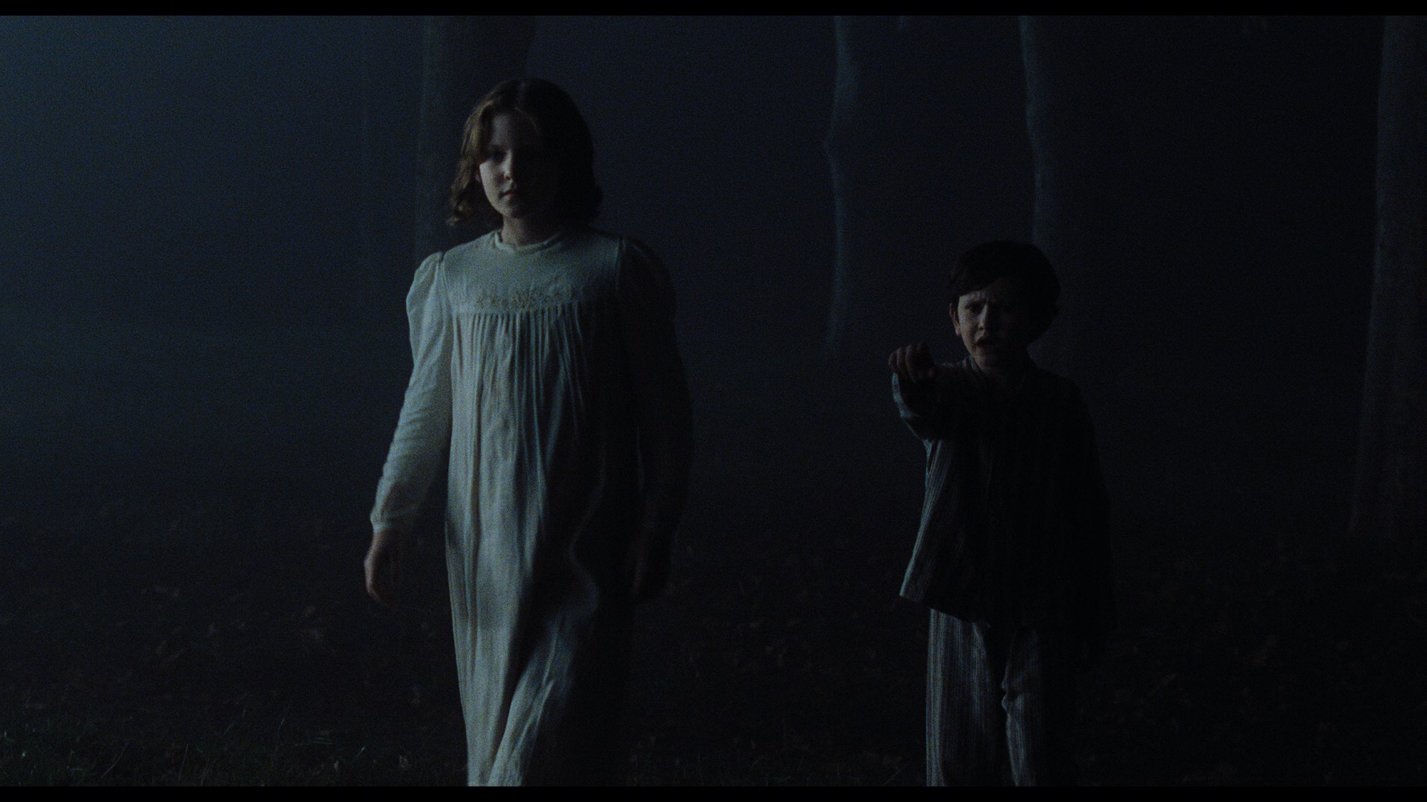 Screen capture from The Others