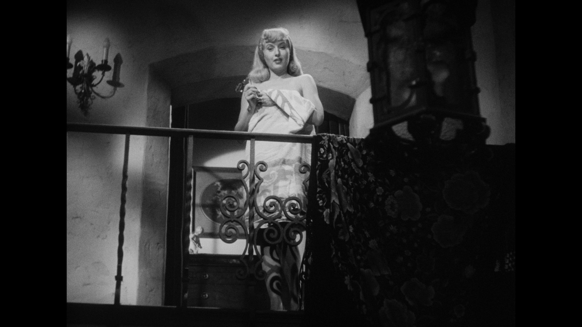 Screen capture from Double Indemnity