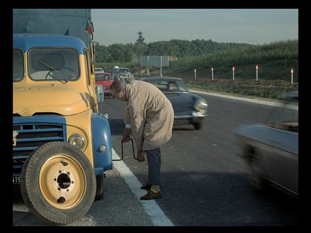 Screen capture from Trafic