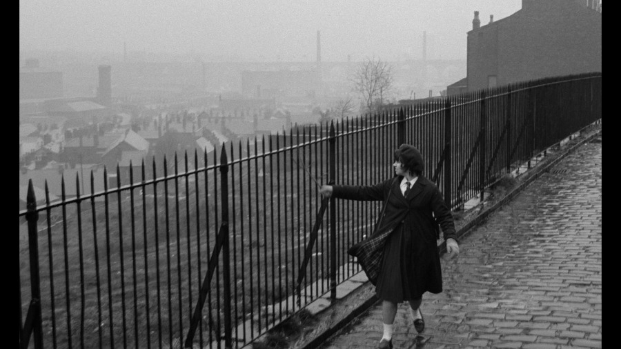 Screen capture from A Taste of Honey