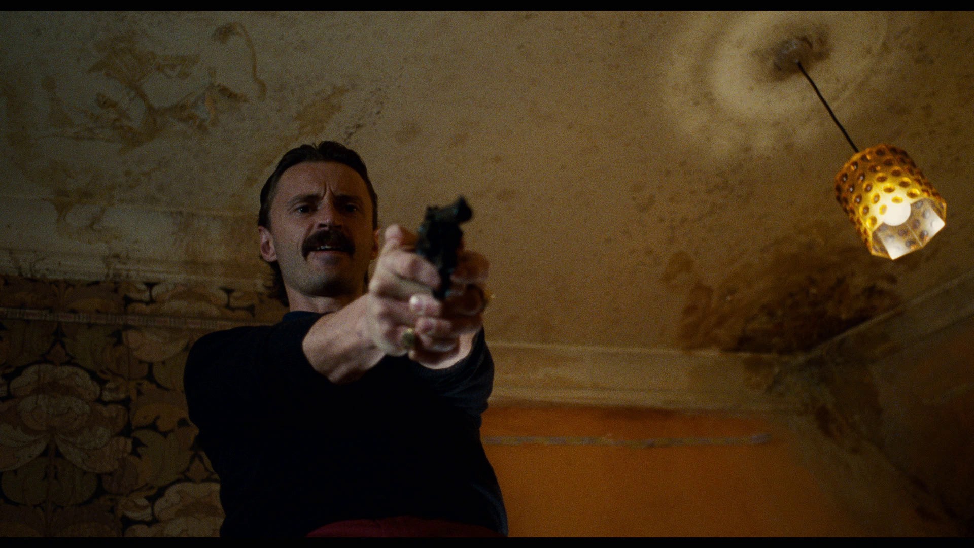 Screen capture from Trainspotting