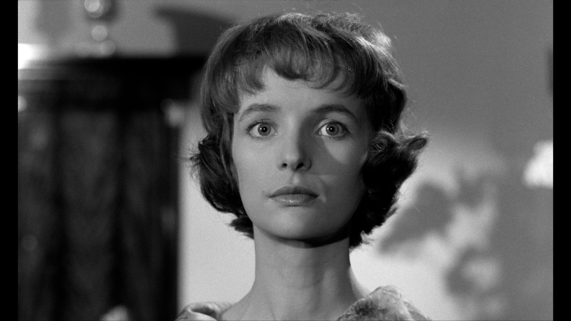 Screen capture from Eyes Without a Face