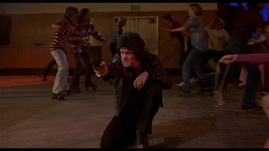 Screen capture from Switchblade Sisters