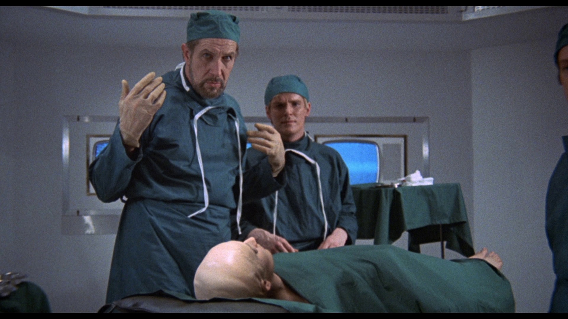Screen capture from Scream and Scream Again