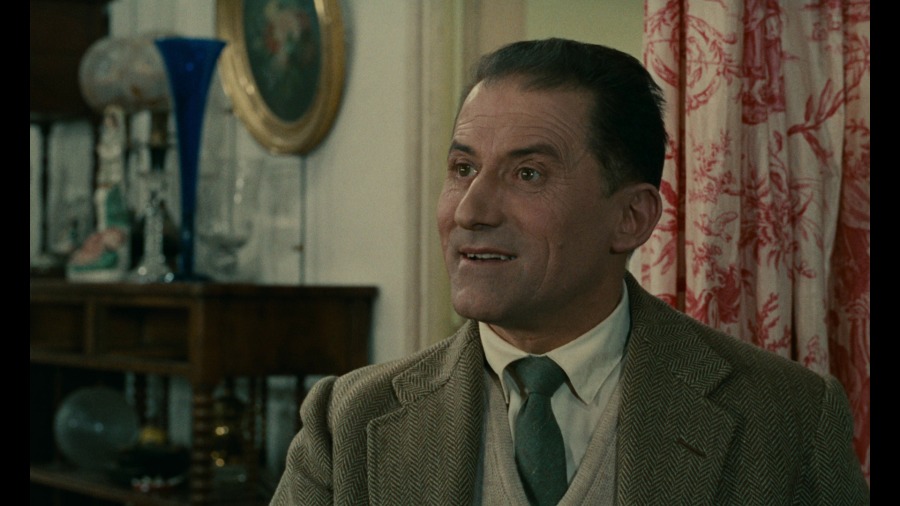 Screen capture from Muriel, or The Time of Return