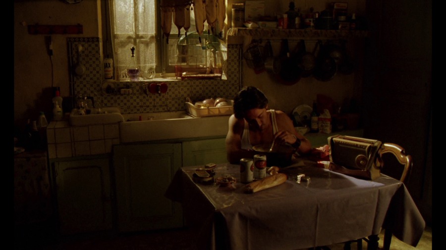 Screen capture from Betty Blue