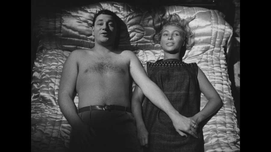 Screen capture from The Complete Films of Agnès Varda