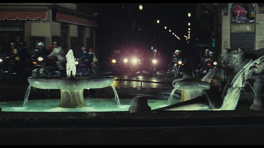 Screen capture from Essential Fellini