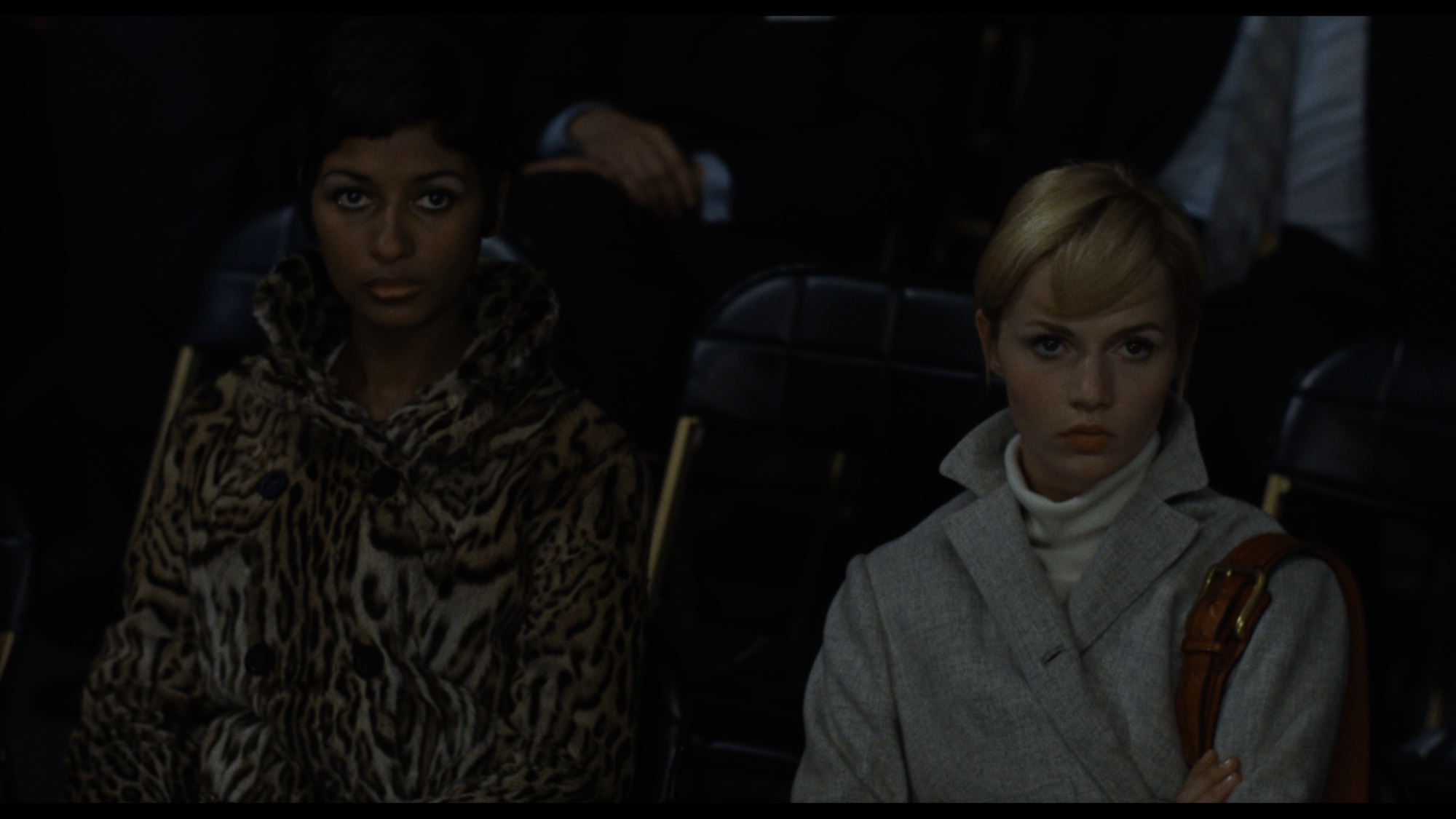 Screen capture from Le samouraï