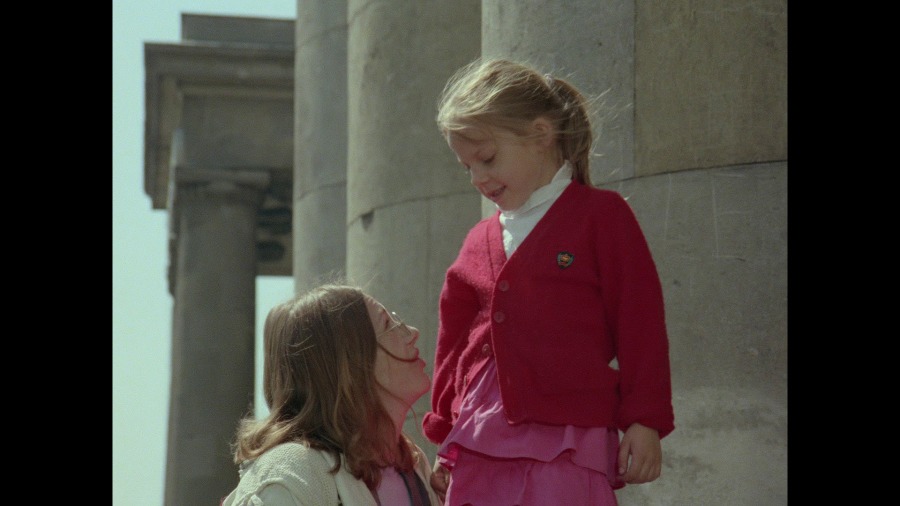 Screen capture from Dekalog