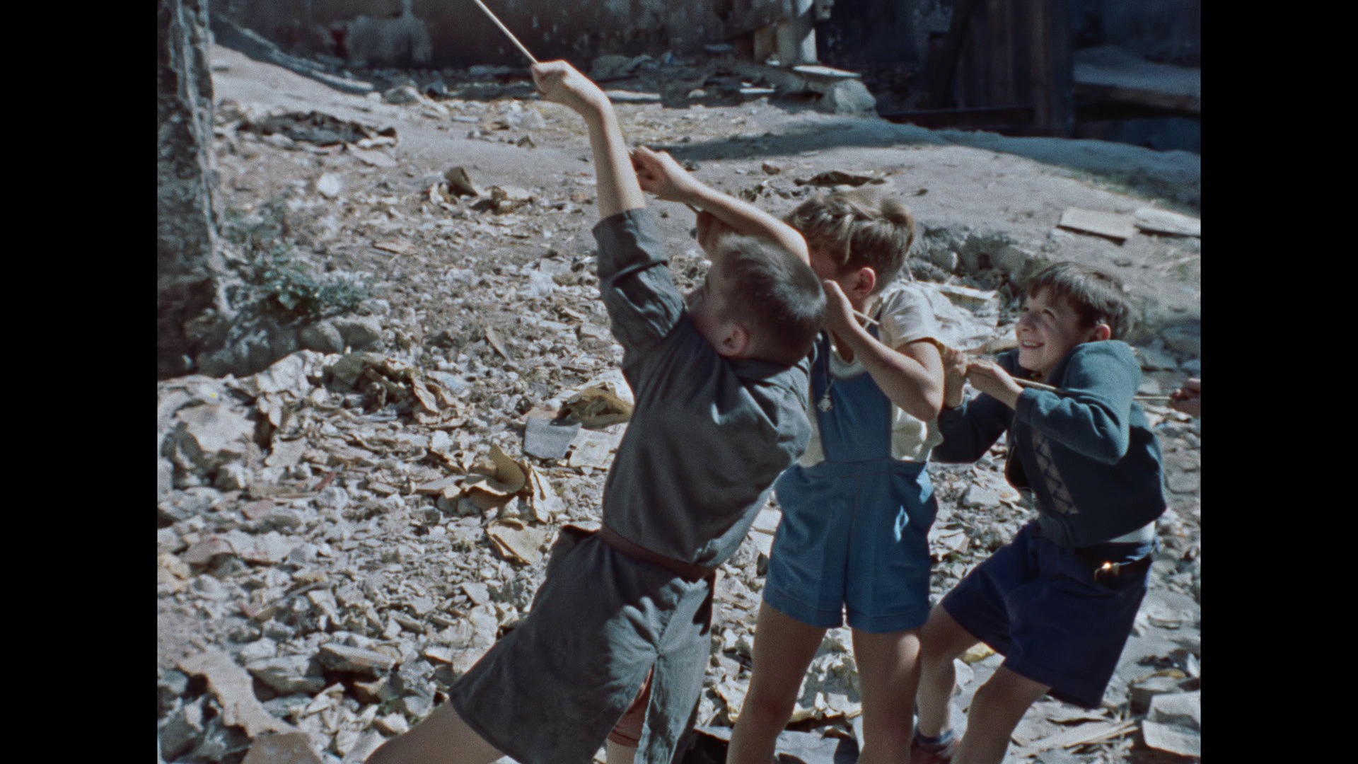 Screen capture from The Red Balloon and Other Stories: Five Films by Albert Lamorisse