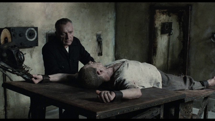 Screen capture from 1984