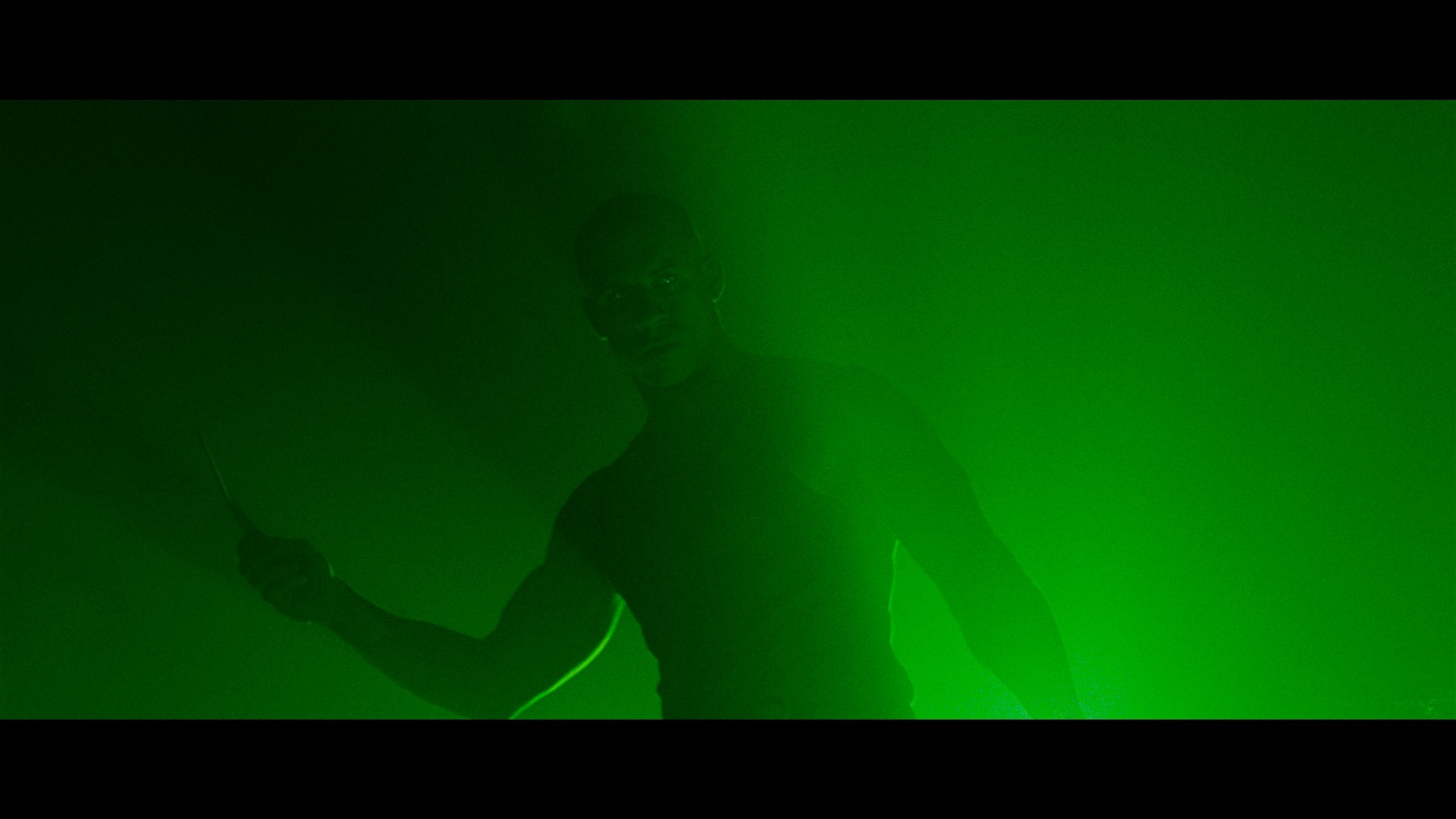 Screen capture from Pitch Black