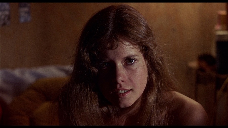 Screen capture from Switchblade Sisters