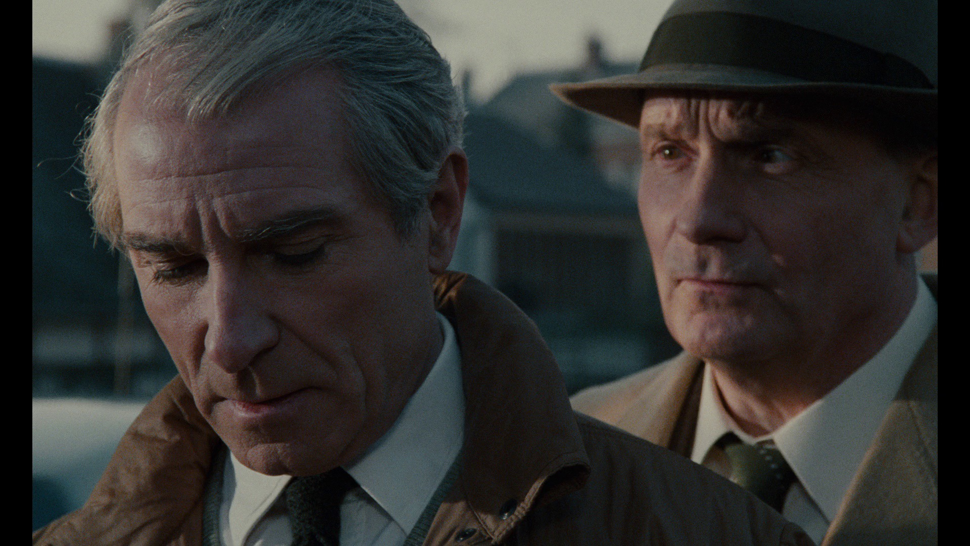 Screen capture from Cop Au Vin (Poulet au vinaigre)