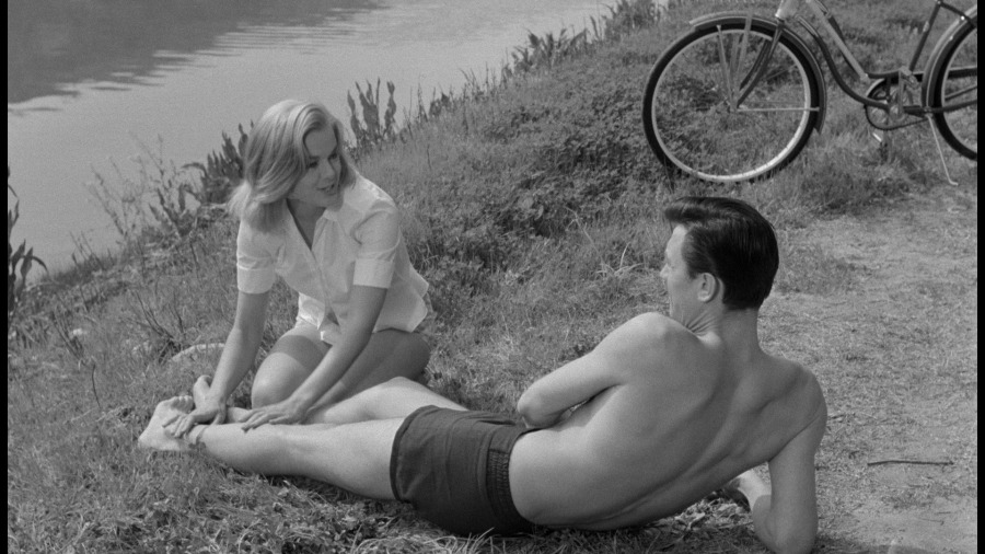 Screen capture from The Manchurian Candidate