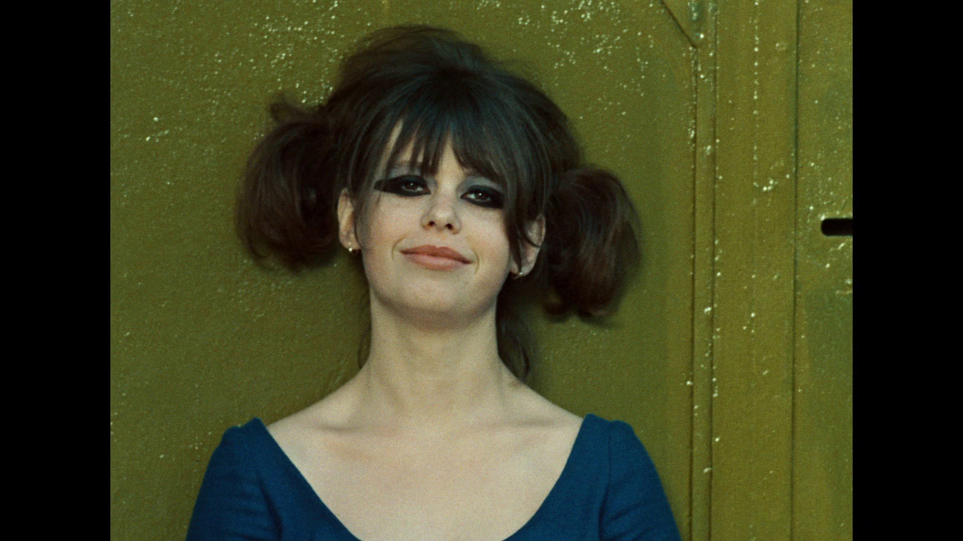 Screen capture from Daisies