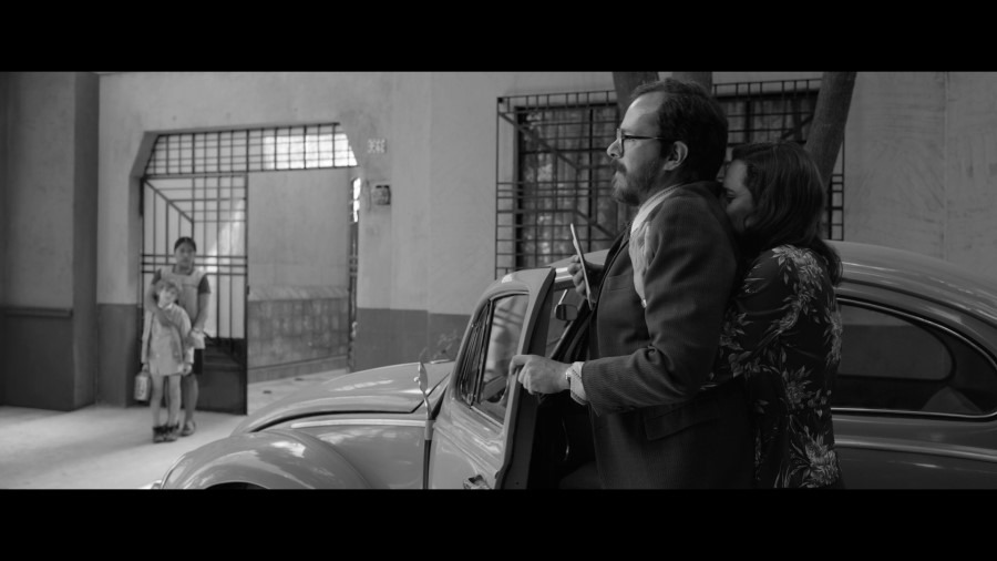 Screen capture from Roma