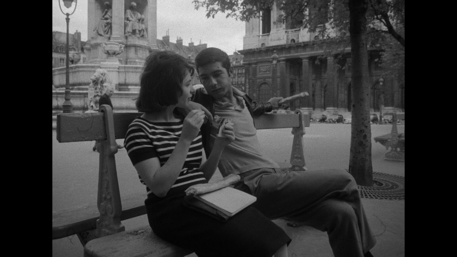 Screen capture from Paris Belongs to Us