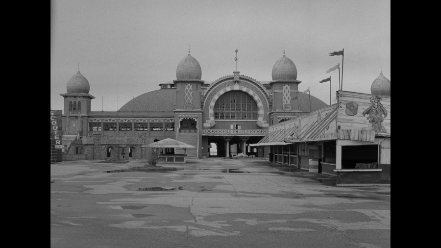 Screen capture from Carnival of Souls