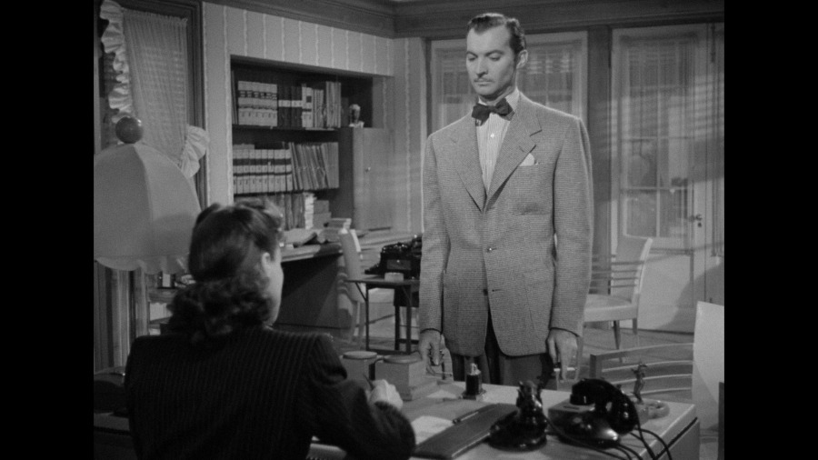 Screen capture from Mildred Pierce
