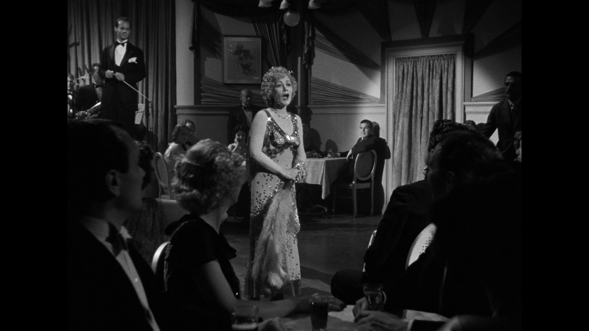 Screen capture from The Roaring Twenties