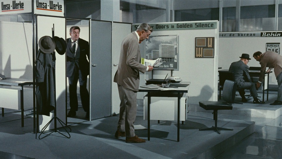 Screen capture from PlayTime