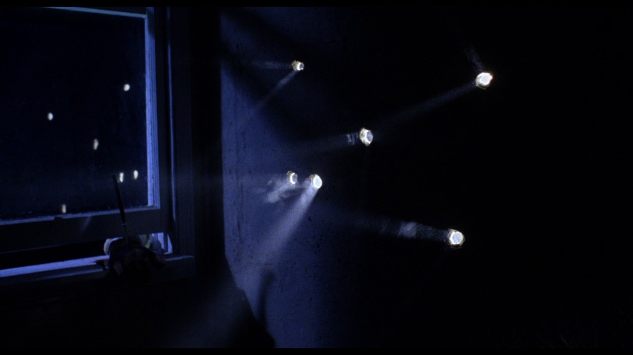Screen capture from Blood Simple