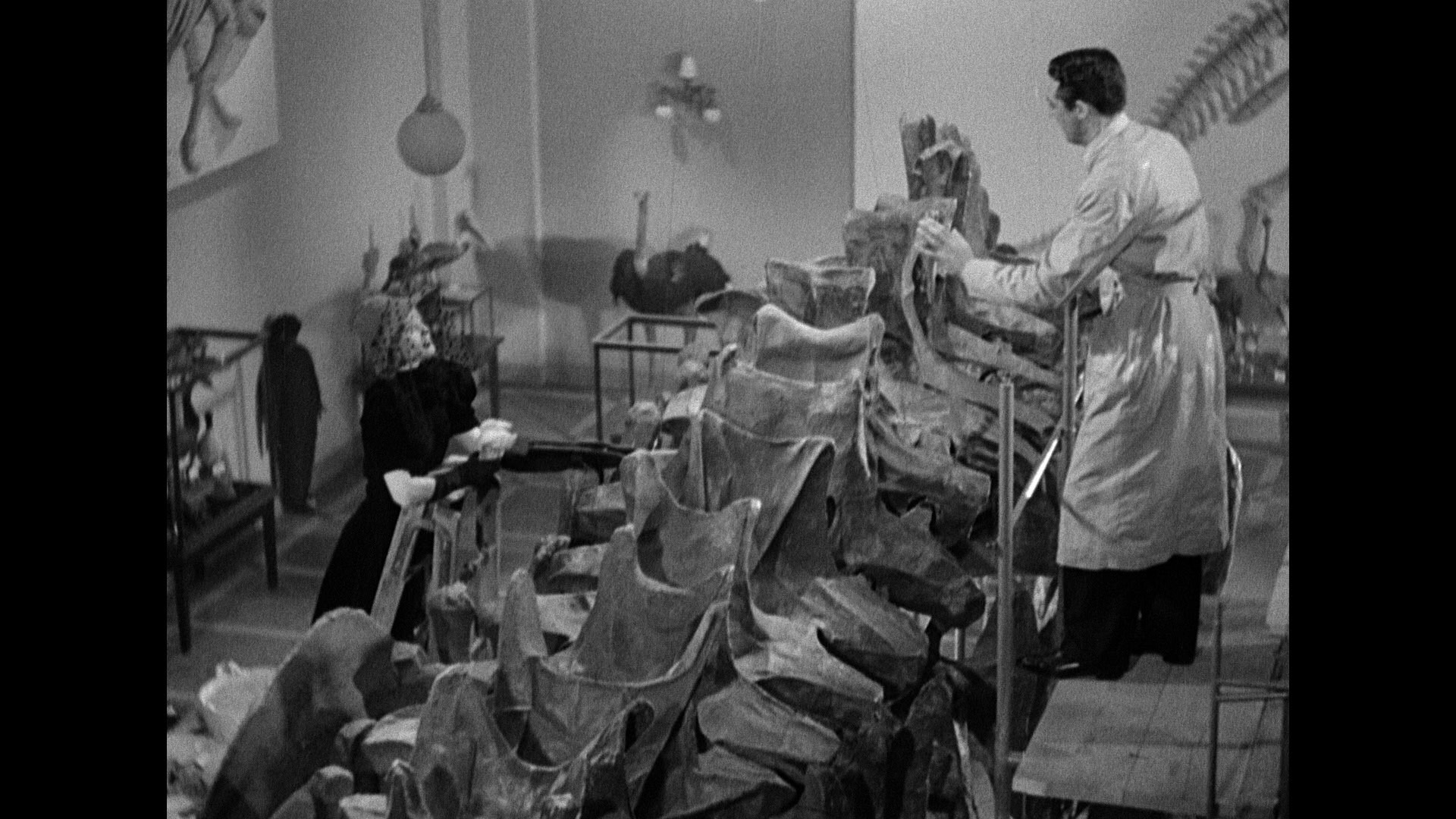 Screen capture from Bringing Up Baby