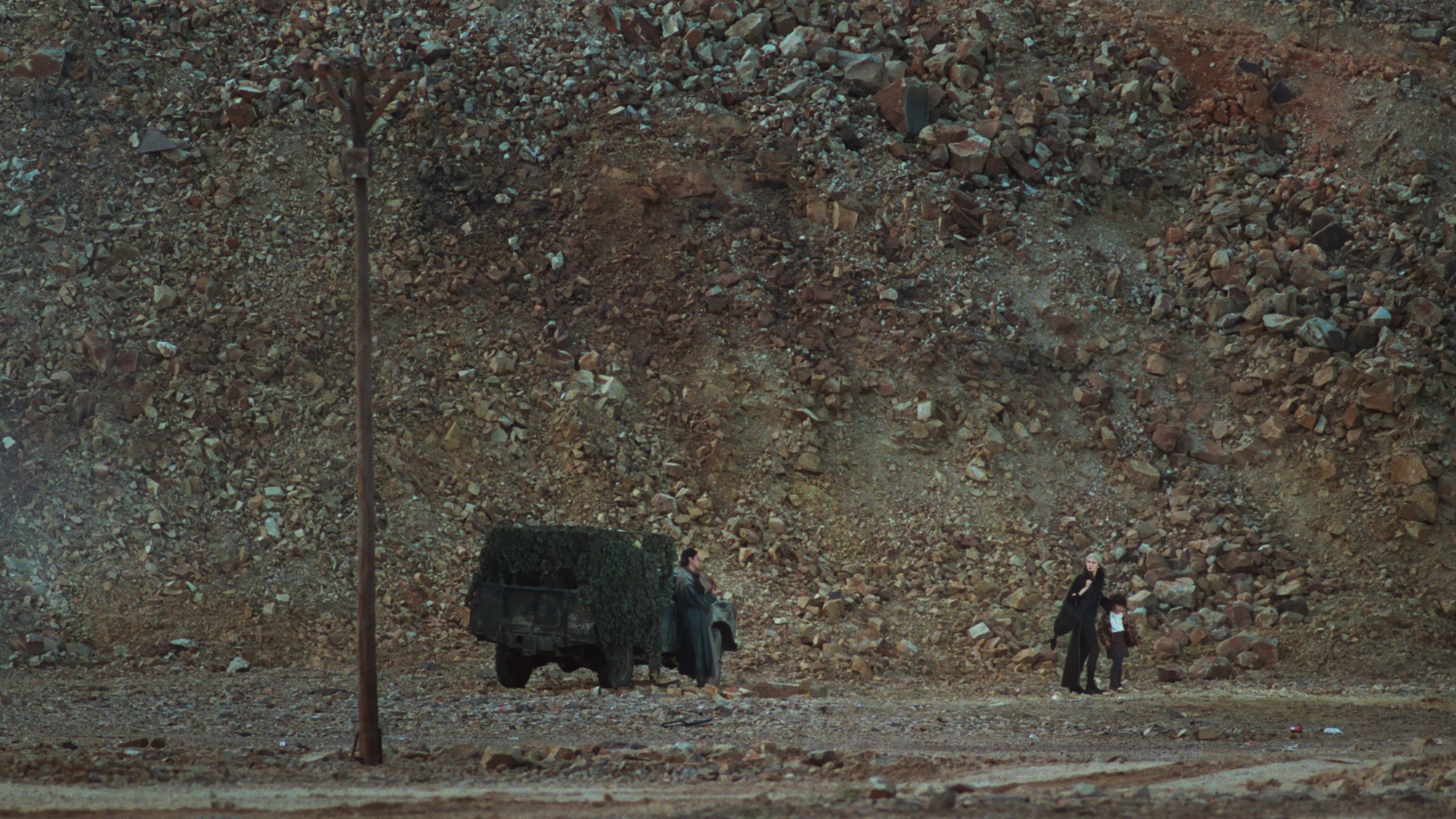 Screen capture from The Heroic Trio / Executioners