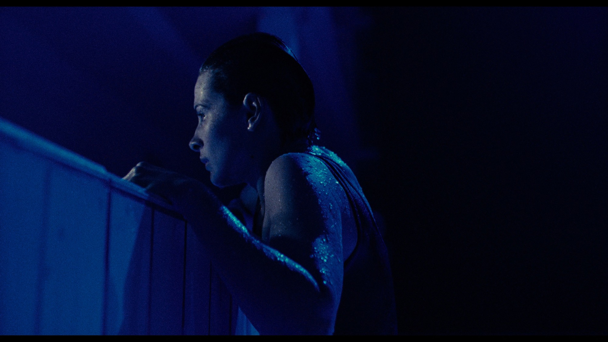 Screen capture from Three Colors: Blue