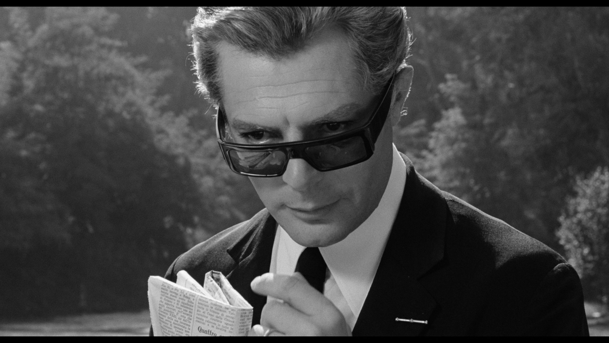Screen capture from 8½