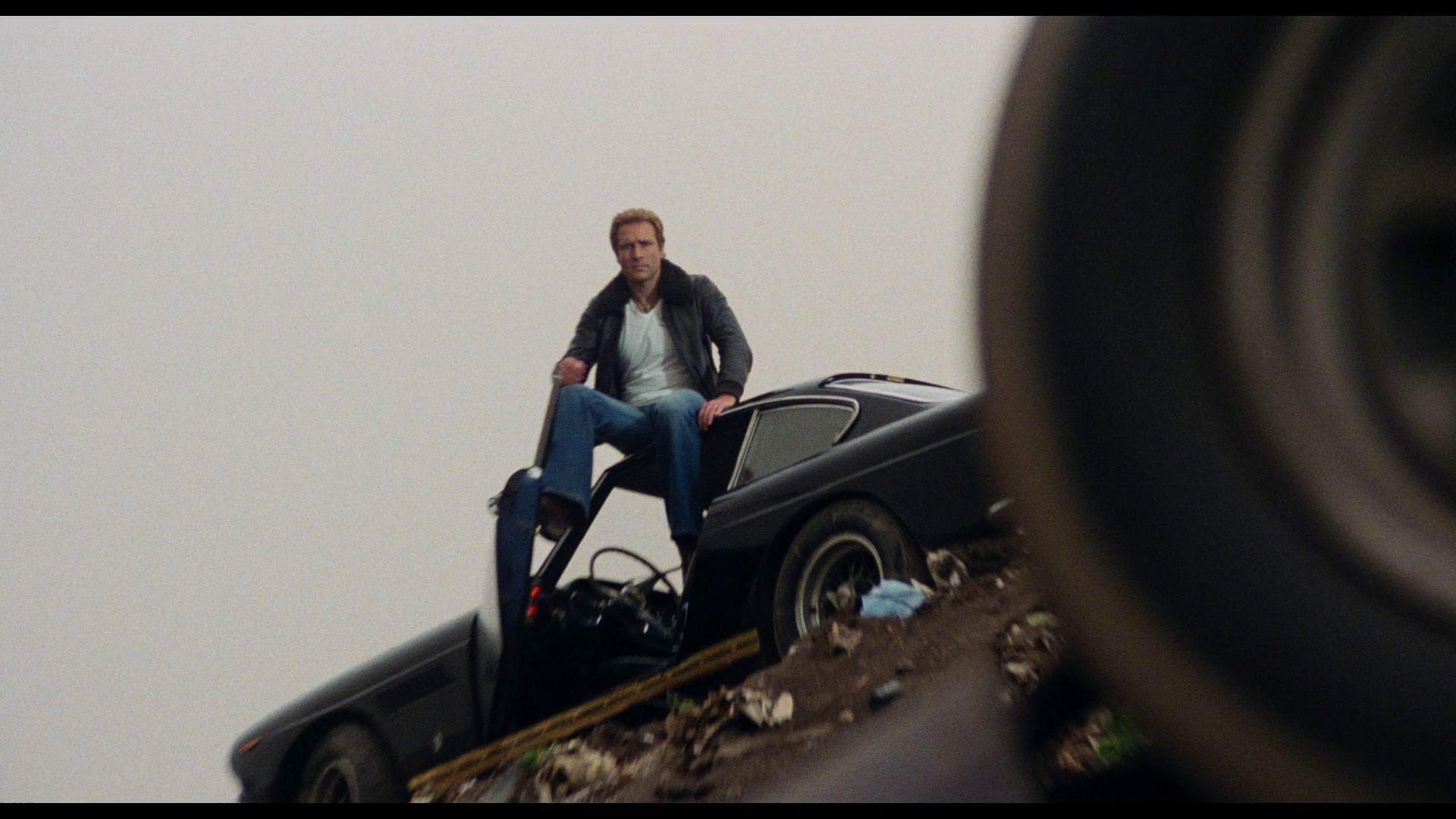 Screen capture from Years Of Lead: Five Classic Italian Crime Thrillers 1973-1977