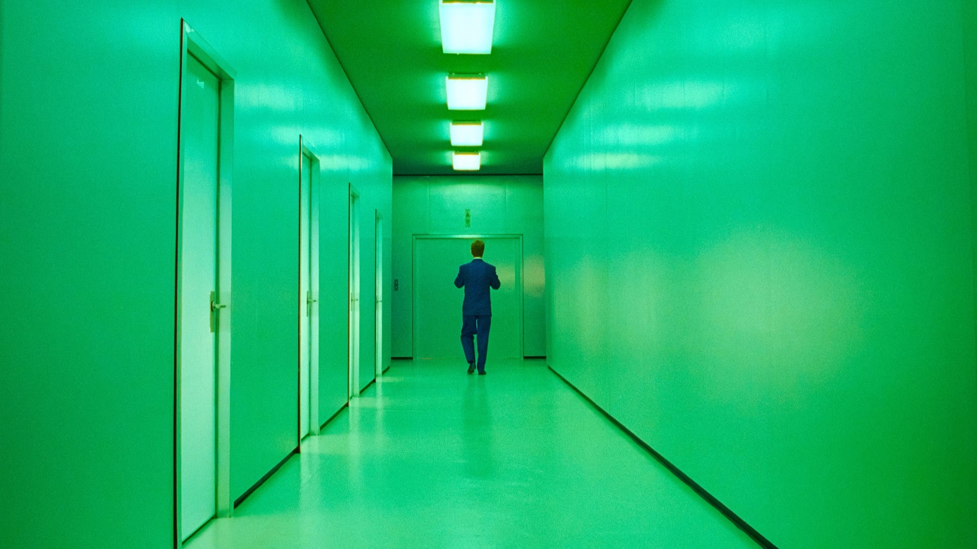 Screen capture from Moonage Daydream