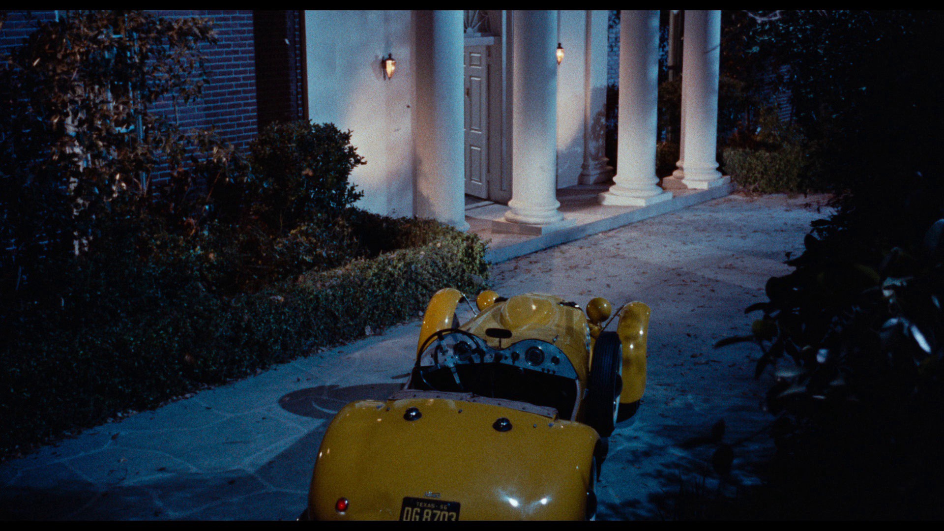 Screen capture from Written on the Wind
