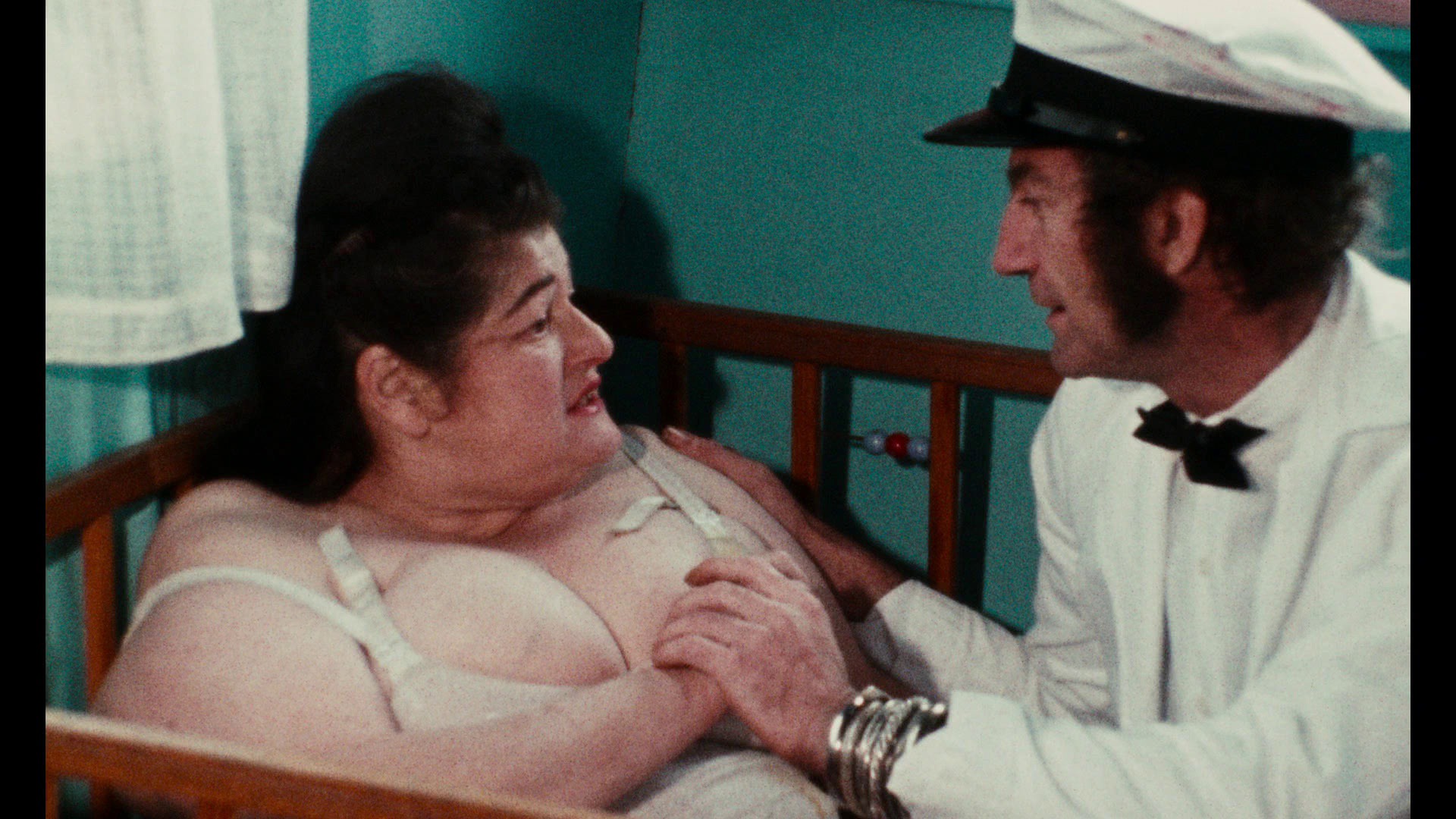 Screen capture from Pink Flamingos