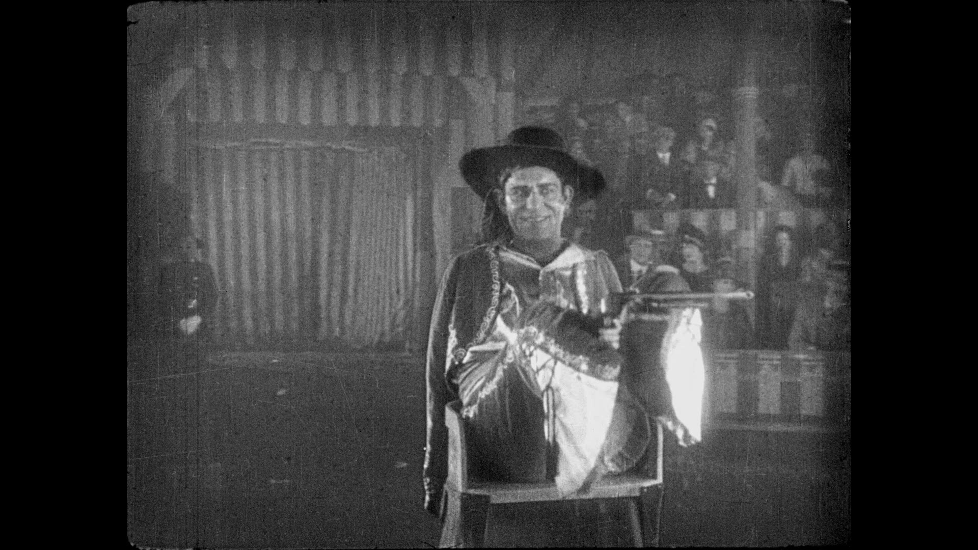 Screen capture from Freaks / The Unknown / The Mystic: Tod Browning’s Sideshow Shockers