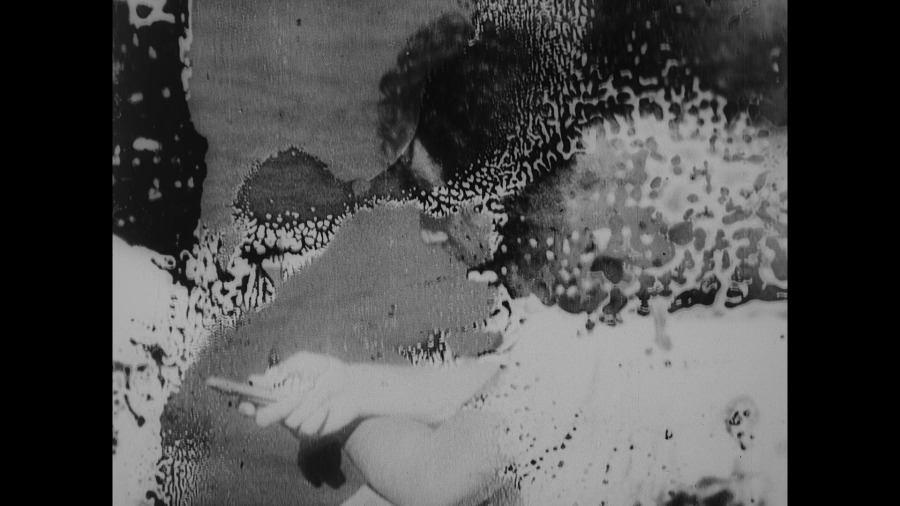 Screen capture from Revenge / Limite