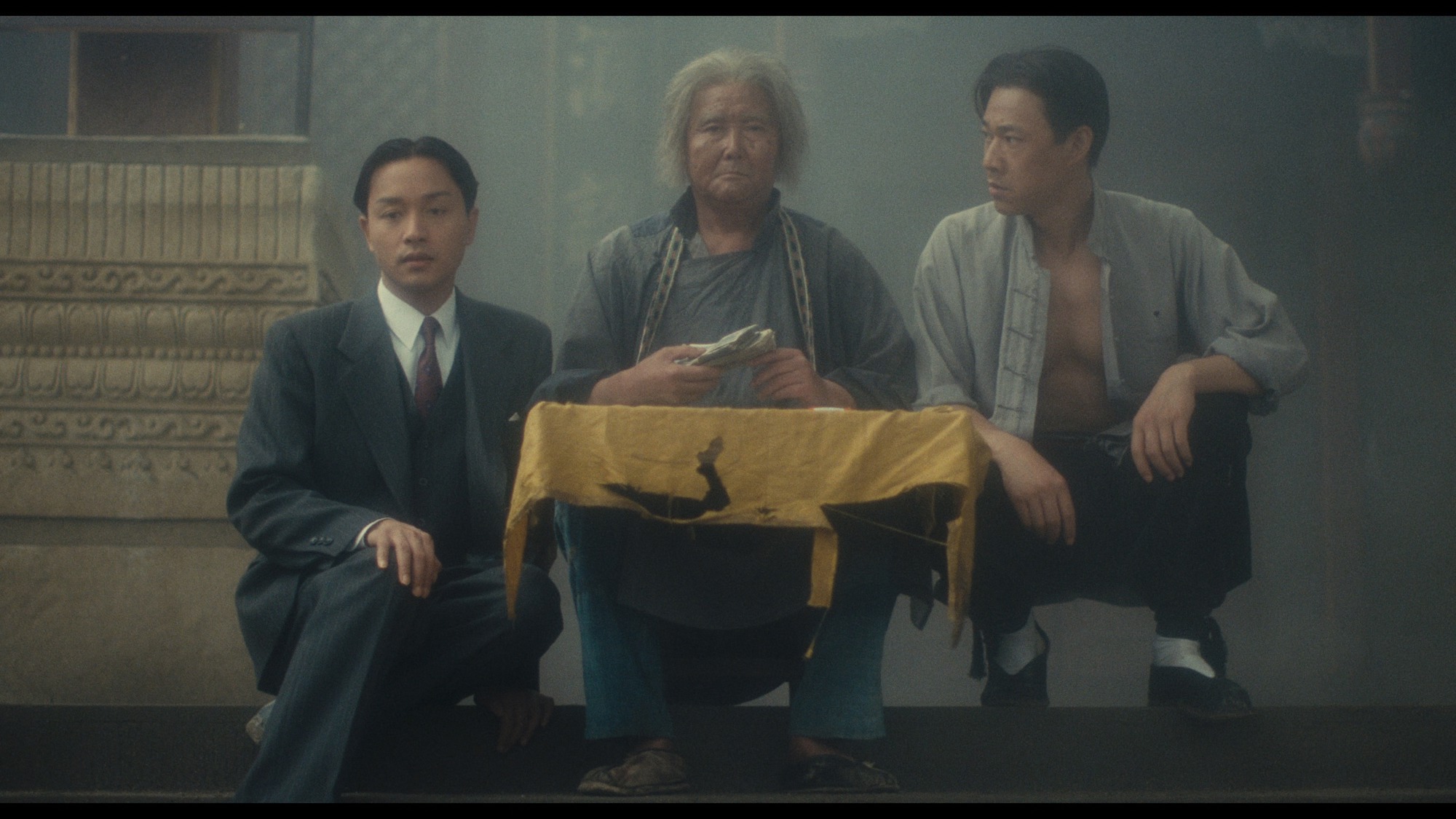 Screen capture from Farewell My Concubine
