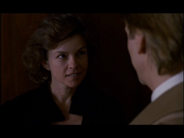 Screen capture from Dead Ringers