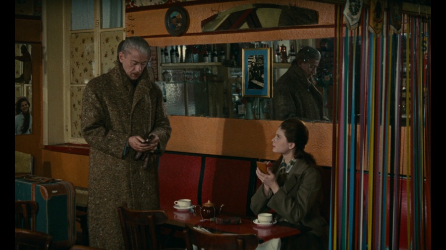 Screen capture from Muriel, or The Time of Return