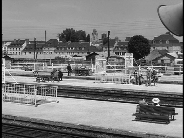 Screen capture from M. Hulot's Holiday