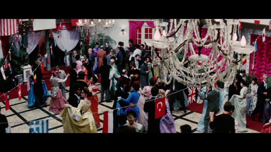 Screen capture from The Complete Lady Snowblood