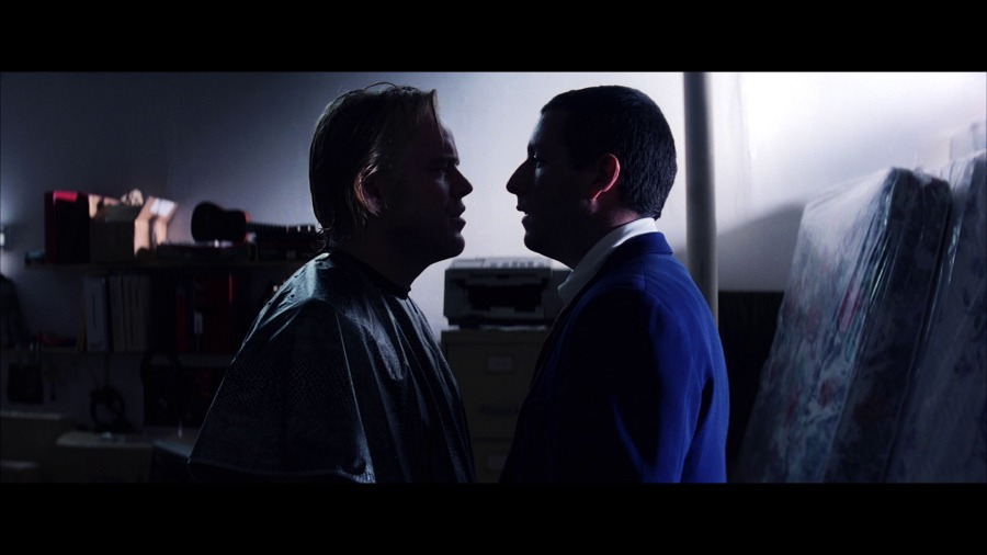 Screen capture from Punch-Drunk Love