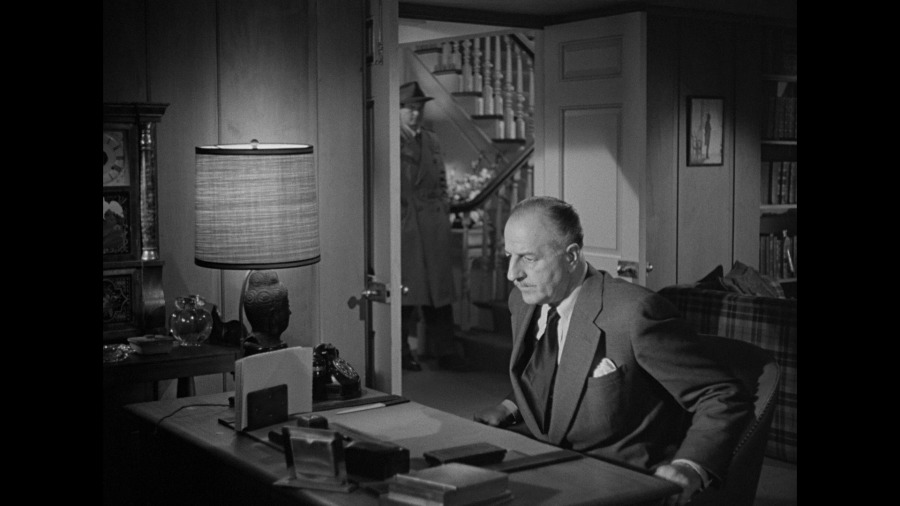 Screen capture from The Asphalt Jungle