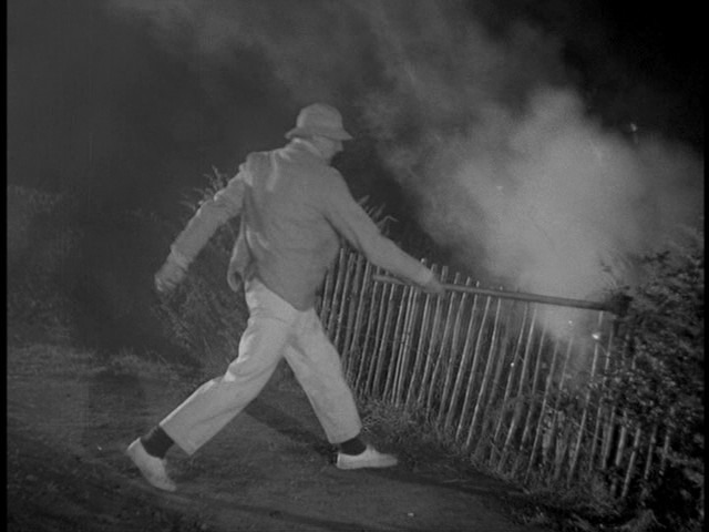 Screen capture from M. Hulot's Holiday
