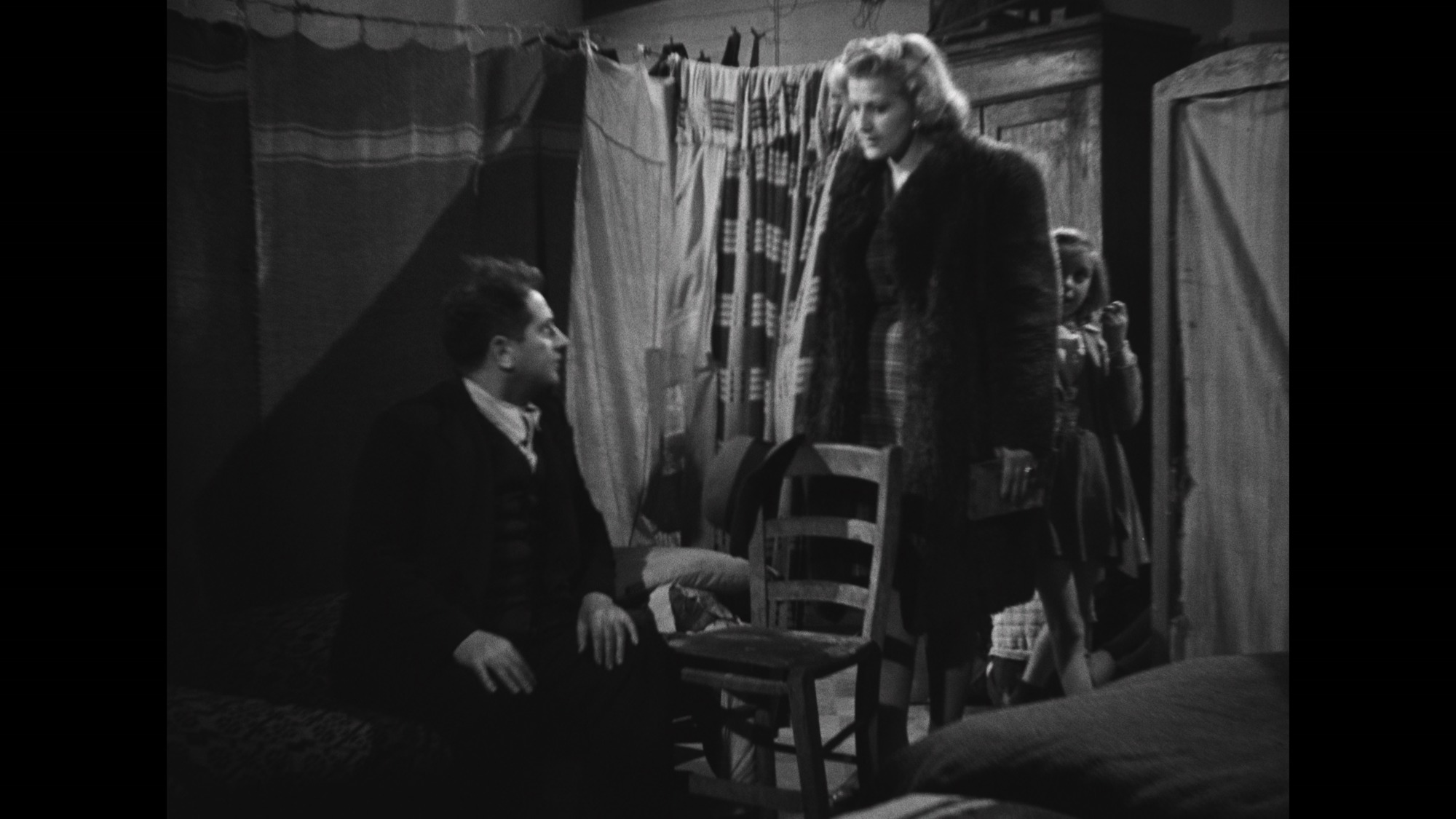 Screen capture from Shoeshine