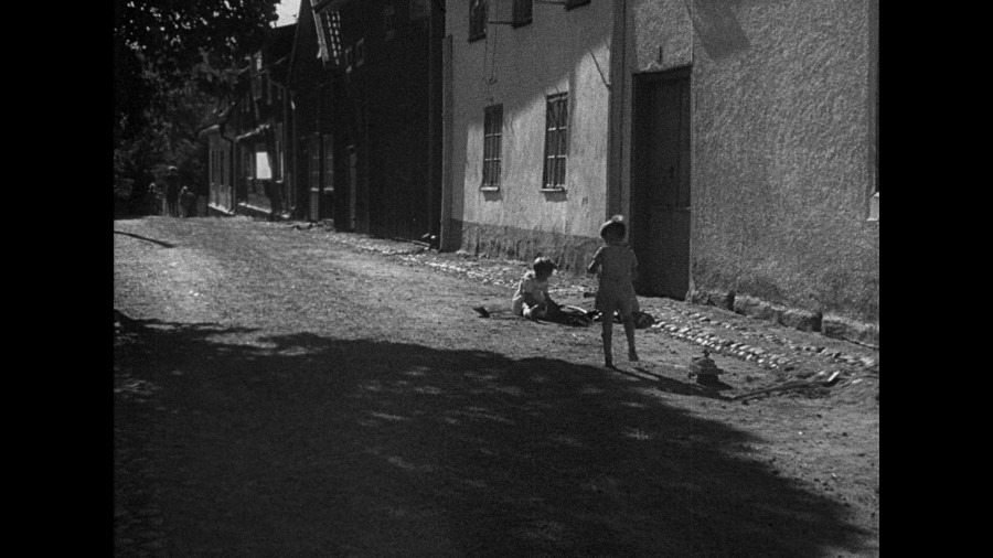 Screen capture from Ingmar Bergman’s Cinema