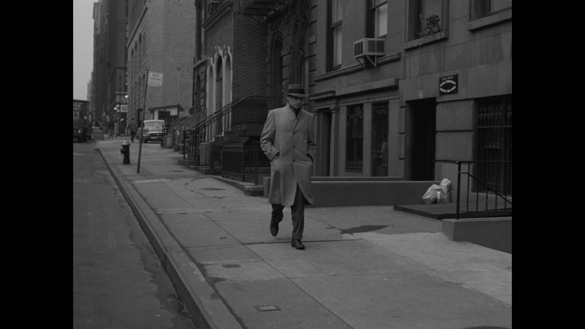 Screen capture from Blast of Silence